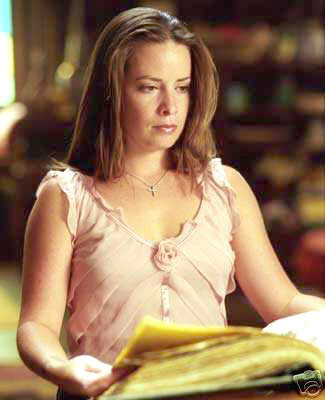 holly-marie-combs-pinktop.jpg